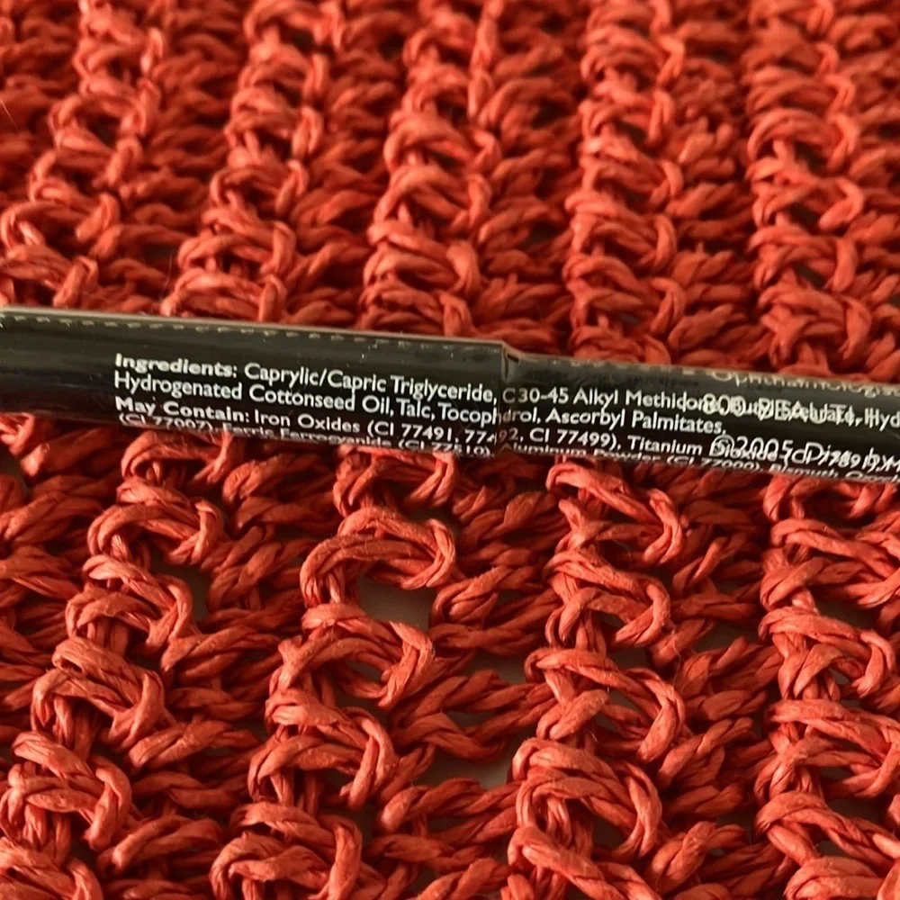 BeautiControl Eye Defining Pencil Carmel 12680.  New  still Sealed.